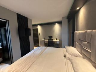 Adelina Hotel - 4