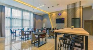 7 Days Premium Hotel Chongqing Jiangbei International Airport Terminal 3 - 5