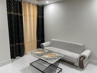 Homenestliving - 0