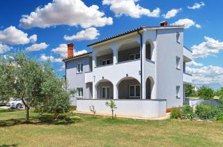 Apartments near Beach Fazana-Fazana (Region) 44300 - 0