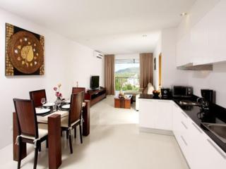 Surin Park 2 Bed Bay View Big Balcony by Destada - 0
