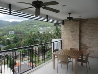Surin Park 2 Bed Bay View Big Balcony by Destada - 5