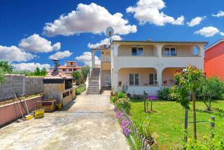 Apartments with A - C in Galizana-Istrien 45301 - 8
