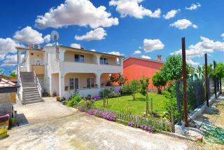 Apartments with A - C in Galizana-Istrien 45301 - 6