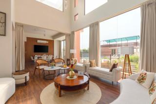 ELIVAAS Signature Parshvika Estate 5 BHK Villa With Private Pool, Jacuzzi Room, Home Theatre, Gym & Landscaped Garden - 7