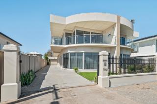 NEW LISTING - Ocean 100 - Aldinga Beach - C21 SouthCoast Holidays - 0