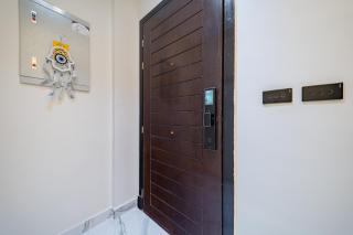 Luxury Smart Home Entire Apartment with 3 Bedrooms In Madinaty - 6