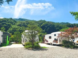 Muju Gucheondong Caravan - 0