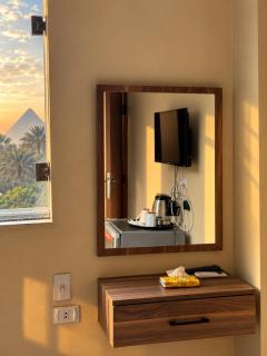 Pyramids hotel&free pickup - 8