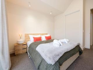 Alpine View Apartment with EV Station! - 8