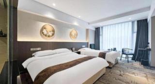 New Friendship Hotel - 3