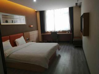 7 Days Premium Lintao City Golden Street Shopping Plaza Branch - 3