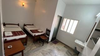 Samrat Lodge - Chikmagalur - 6