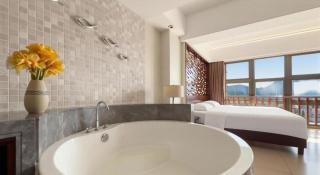 Man Wan Harmona Resort - 5