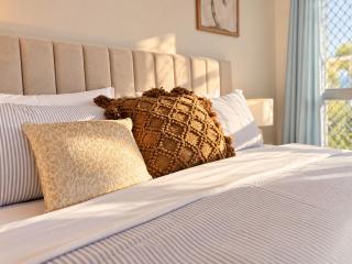 4Bed 2Bath in Capalaba Near Manly Habour, Shops & More - 6