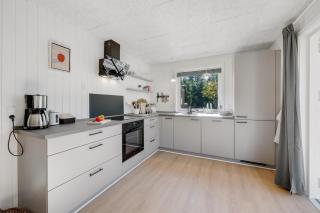 Newly Renovated Holiday Home With Outdoor Spa And Outdoor Sauna By The Fjord - 2
