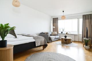 Top Floor Park View Home By Lapland Host - 8