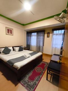 Zimkhang Guest House - 1
