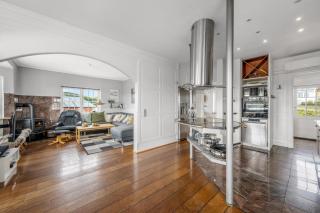 Charming Historic Cottage With Outdoor Whirlpool And Sauna - 2