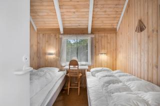 Bright Holiday Home With Access To Shared Activities Such As Swimming Pool, Tennis Court And Ball Fields - 3