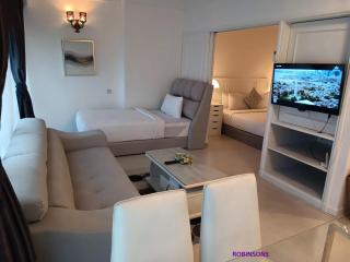 Robinsons Luxury Apartments at Times Square Kuala Lumpur - 8