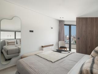 Cosmos Penthouse Suite - 5