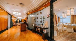 Dekin Hotel Chongqing Jiefangbei - 2