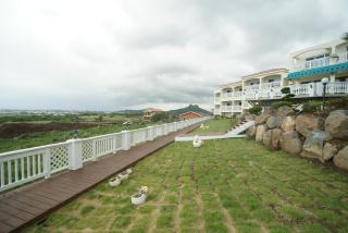 Jeju the Ocean Hill Pension - Seogwipo - 0