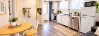 Cute 2 BDR condo - 6