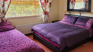 The Railway Lodge - 4 Bedrooms Sleeps 11 Pets Ok - 2
