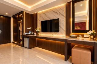 Hotel Deam World Tela Plaza Near IGI Airport Delhi - 5