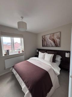 Beautiful 3-Bed House - 8