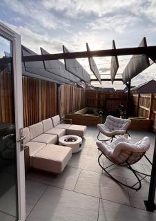 Beautiful 3-Bed House - 5
