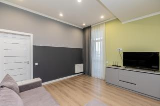 Tudor Strisca 19-4-5 Residence - 7