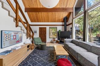 Cozy Mt Hood Cabin in Zig Zag Village - 1