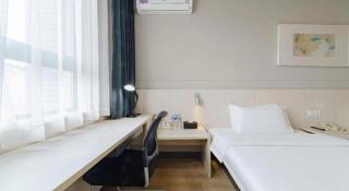 Jinjiang Inn Shanghai International Tourism and Resorts Zone Kangxin Highway Branch - 3