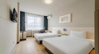 Jinjiang Inn Shanghai International Tourism and Resorts Zone Kangxin Highway Branch - 3