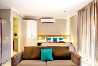 Luxury Studio Black Durgeon at Den Laman - 5