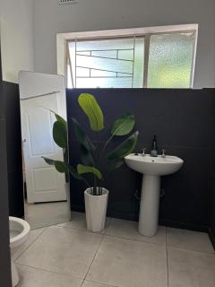 106 Buren Guest House - 3