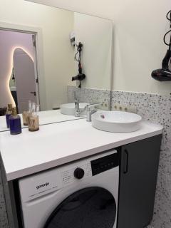 Holiday Rooms 79 - 1