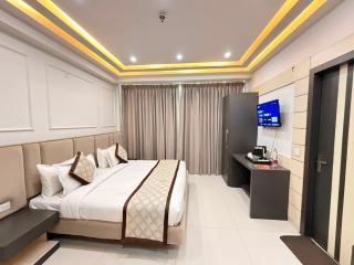 Hotel Lime Tree - Vaishali Metro Station - Ghaziabad - 9