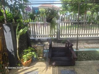 Spacious Entire House with shared Fitness Room and Shared Indoor Pool in club - 4