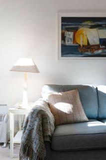 GuestReady - Classic Charm near Holyrood Park - 3
