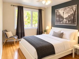 Cozy & spacious 3 BDR condo - 3