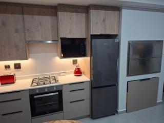 Marina Martinique - Cayman Heights 5 - 8