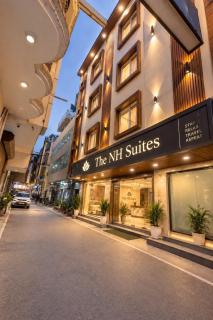 The NH Suites Hotel Near Aerocity and Yashobhoomi Delhi IGI Airport With- Free Airport Pickup - 4