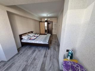 Private Room with Flame Towers View - 8