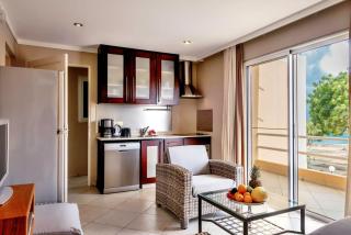 Ocean View Apartment Flounder at Den Laman - 8