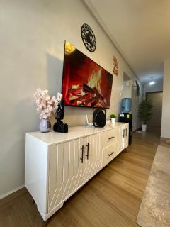 Executive 2 bedroom - 4