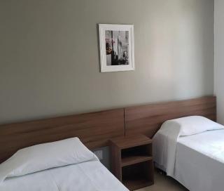 Executive Plaza Hotel - 9